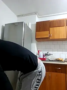 Snapshot of Aian09 chatting on January 5, 3:34 pm Aian09 online show from January 5, 3:34 pm