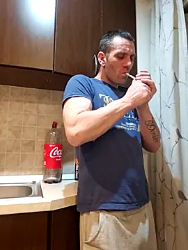 Snapshot of Aian09 chatting on March 13, 10:32 pm Aian09 online show from March 13, 10:32 pm