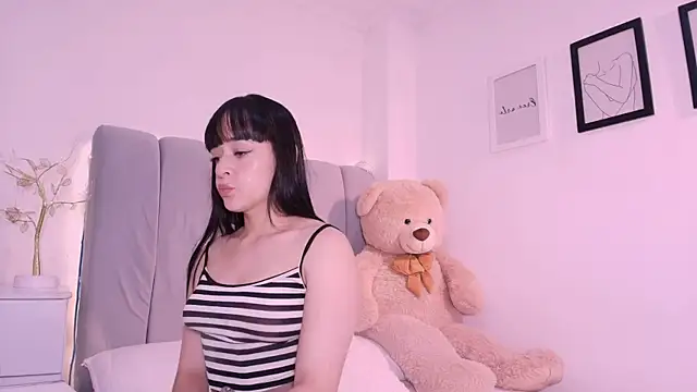 DannaHyde online show from May 15, 4:14 pm