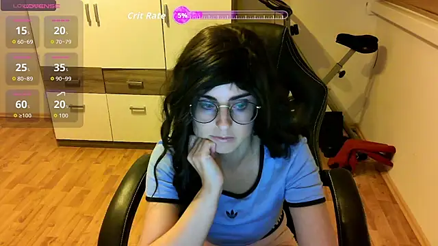 secretmia online show from October 2, 8:05 pm