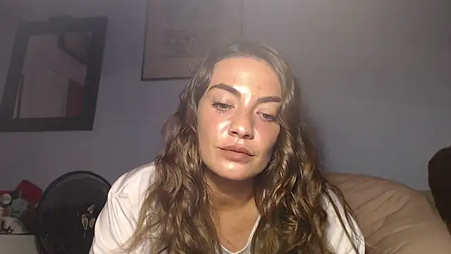 LillyLust21 online show from May 26, 11:56 pm