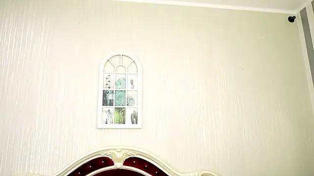 StacyLight online show from May 26, 2:46 pm