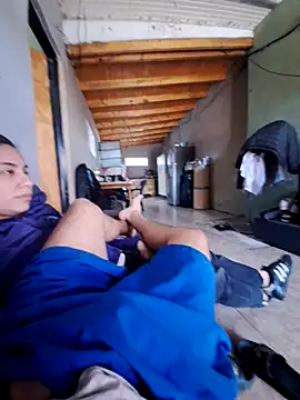 Snapshot of Michellluxo chatting on September 29, 6:02 pm Michellluxo online show from September 29, 6:02 pm