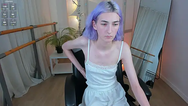 Snapshot of Mia_Cheers chatting on September 12, 6:08 pm Mia Cheers online show from September 12, 6:08 pm