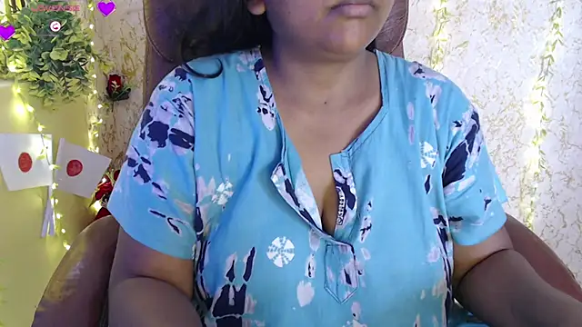 Snapshot of Prita07 chatting on June 29, 3:24 am Prita07 online show from June 29, 3:24 am