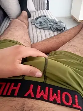 Kurtsikicixh online show from February 23, 2:47 pm