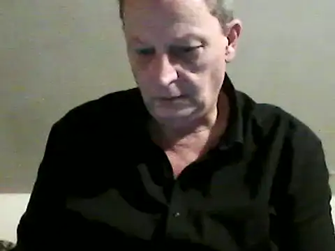 Snapshot of chubbybear2cum chatting on January 17, 11:40 pm chubbybear2cum online show from January 17, 11:40 pm