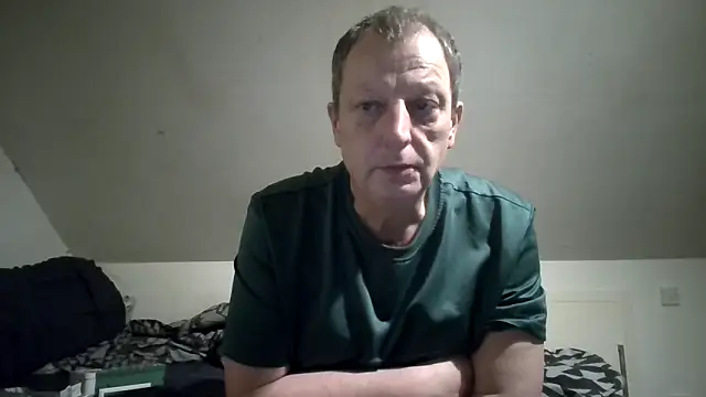 chubbybear2cum online show from February 16, 11:56 pm