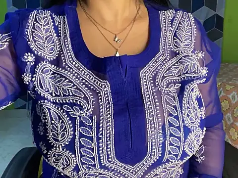 Aishwarya 101  online show from March 14, 6:18 pm