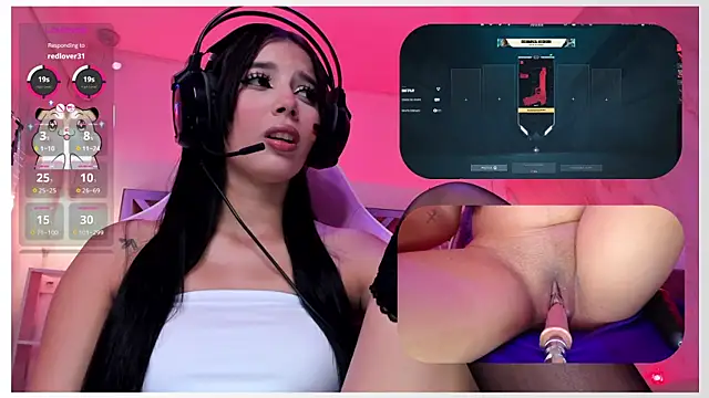 Snapshot of SweetieCloe_ chatting on May 18, 9:42 pm SweetieCloe online show from May 18, 9:42 pm