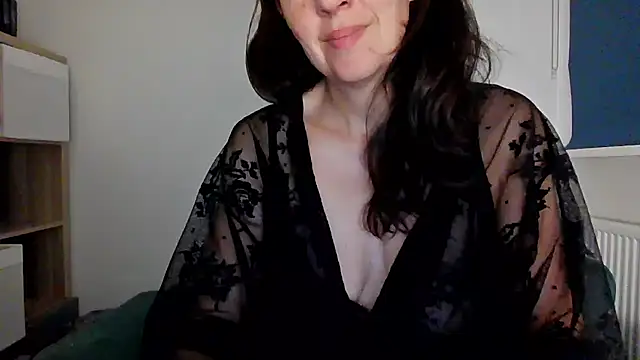 Ella Next Door online show from July 8, 9:08 pm
