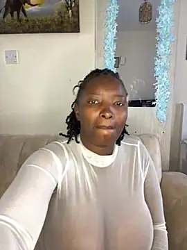 Snapshot of Naughty-sonia2 chatting on March 5, 5:40 am Naughty-sonia2 online show from March 5, 5:40 am