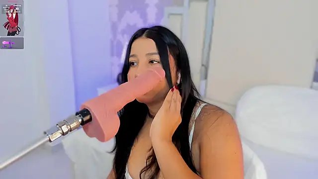 Miliaangeles online show from February 17, 8:55 am