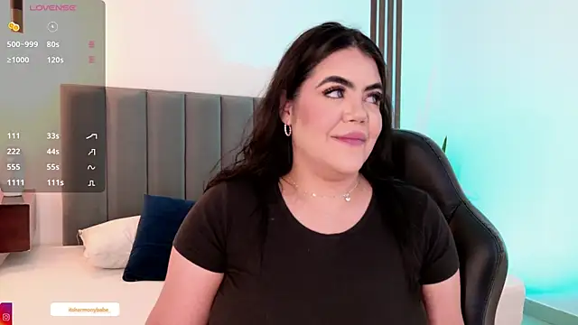 Snapshot of Harmonybabe_ chatting on June 12, 9:14 pm Harmonybabe online show from June 12, 9:14 pm