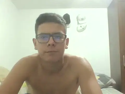 Snapshot of el_sevillista29 chatting on June 30, 4:02 am el sevillista29 online show from June 30, 4:02 am