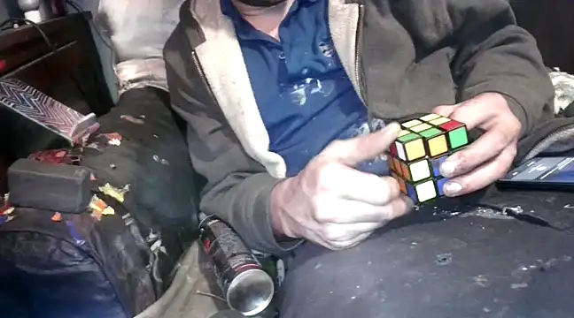 Snapshot of robeaulieu02 chatting on January 5, 5:09 am robeaulieu02 online show from January 5, 5:09 am