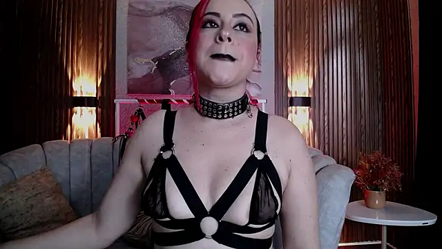 Snapshot of Naty_slavedoll chatting on May 14, 7:09 pm Naty slavedoll online show from May 14, 7:09 pm