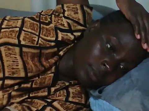 Snapshot of ara_bella chatting on January 13, 5:29 pm ara bella online show from January 13, 5:29 pm