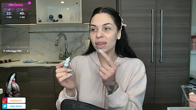 NattyFierros online show from December 30, 11:06 pm