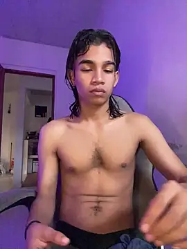 Boypolla11 online show from August 5, 11:46 am