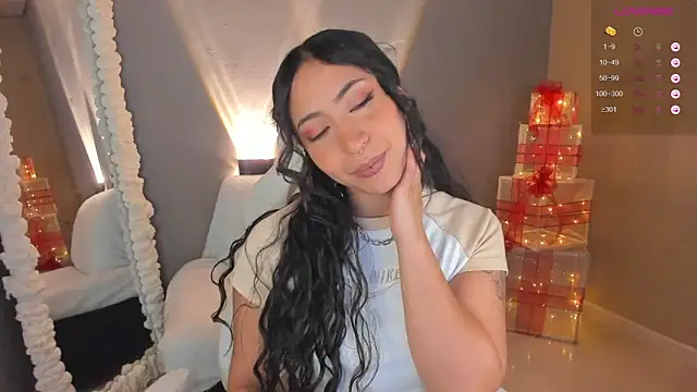 amber curly online show from December 16, 4:38 pm