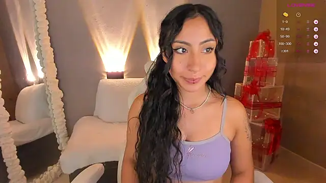 amber curly online show from January 13, 5:44 pm