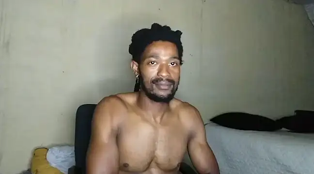 gldnmvsk XO online show from February 27, 6:31 pm