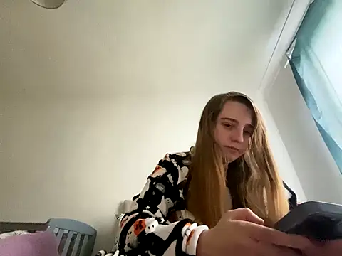 EvieRoseex online show from November 3, 3:13 pm