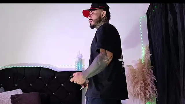 john cartter1 online show from January 17, 12:10 pm