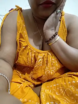 Snapshot of Nancy-22 chatting on February 24, 9:07 am Nancy-22 online show from February 24, 9:07 am