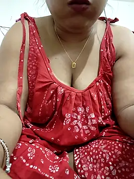 Snapshot of Nancy-22 chatting on February 25, 1:21 pm Nancy-22 online show from February 25, 1:21 pm