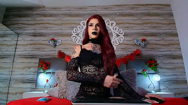 Snapshot of Bella_salvatore chatting on February 16, 10:21 pm Bella salvatore online show from February 16, 10:21 pm