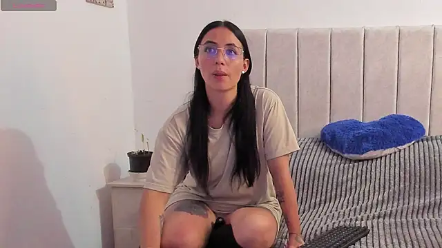 anny roberts online show from February 4, 10:58 pm