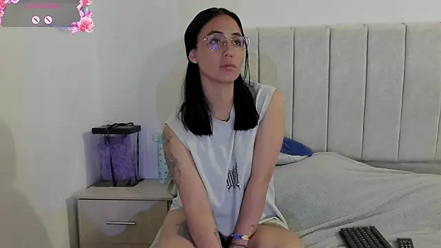 anny roberts online show from July 17, 9:41 pm