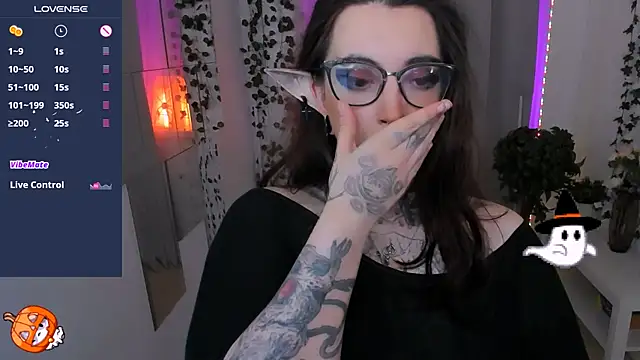 Dixi Pixi  online show from November 22, 5:50 am