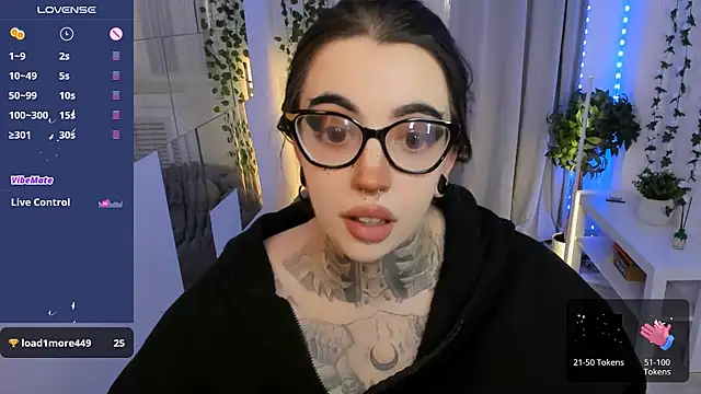 Snapshot of Dixi_Pixi_ chatting on July 3, 10:21 am Dixi Pixi online show from July 3, 10:21 am