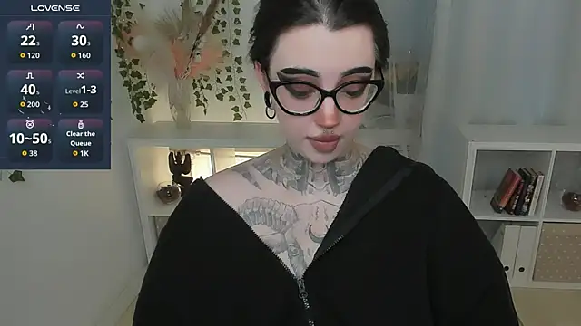 Snapshot of Dixi_Pixi_ chatting on July 17, 5:47 am Dixi Pixi online show from July 17, 5:47 am