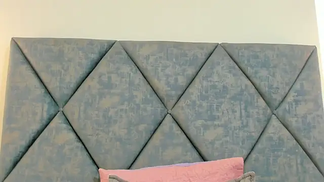 Snapshot of FreyaMoller chatting on July 3, 5:19 pm FreyaMoller online show from July 3, 5:19 pm