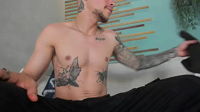 french sexx online show from March 5, 1:45 am