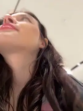 Times  Square online show from February 3, 8:24 am