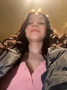 Times  Square online show from February 4, 5:21 am