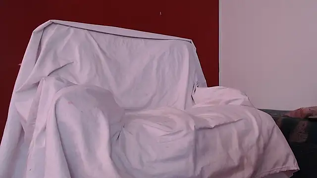 Snapshot of Freyja_eter chatting on May 6, 12:21 pm Freyja eter online show from May 6, 12:21 pm