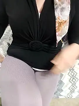 Snapshot of _Sahra_ chatting on November 27, 5:59 pm Sahra online show from November 27, 5:59 pm