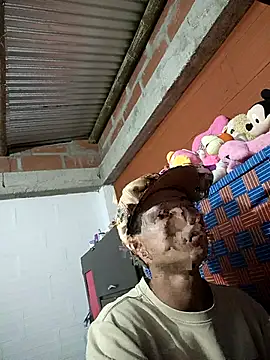 Snapshot of jhonvillada chatting on October 4, 11:47 pm jhonvillada online show from October 4, 11:47 pm