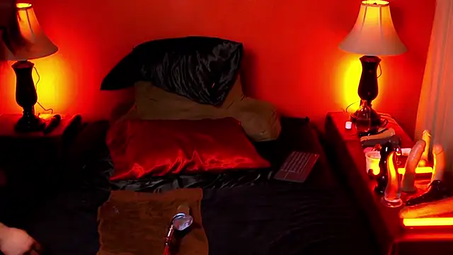 JenniferCD online show from March 1, 7:15 pm