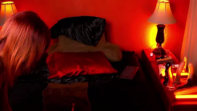 JenniferCD online show from March 9, 11:03 pm