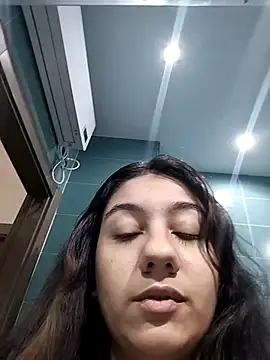 Snapshot of blvckbabyweed07 chatting on November 2, 10:56 pm blvckbabyweed07 online show from November 2, 10:56 pm