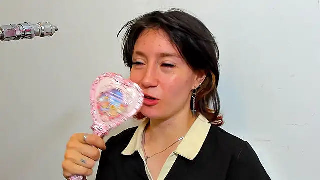 lizzy davis 1 online show from February 8, 3:43 am