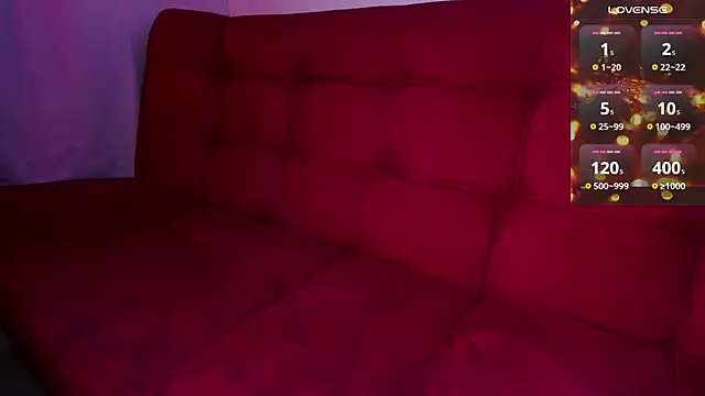 ohpetitemuse online show from December 17, 8:15 pm