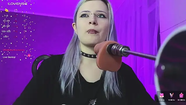 Snapshot of SpectraSirens chatting on February 27, 9:14 pm SpectraSirens online show from February 27, 9:14 pm